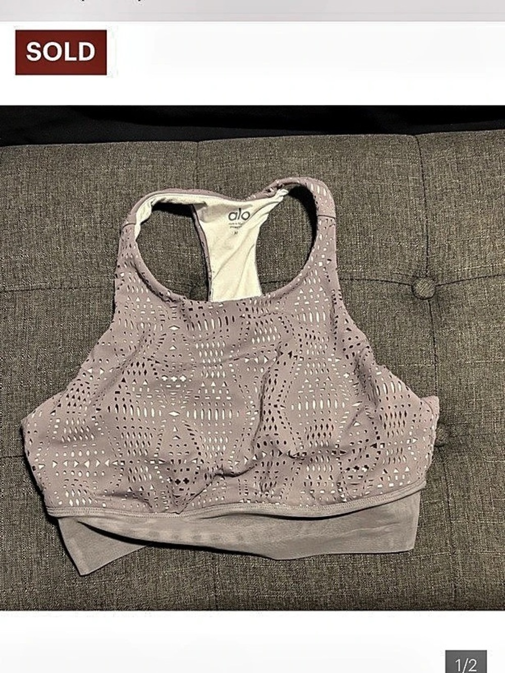 Alo Yoga Patina Laser Cut Sports Bra lavender medium